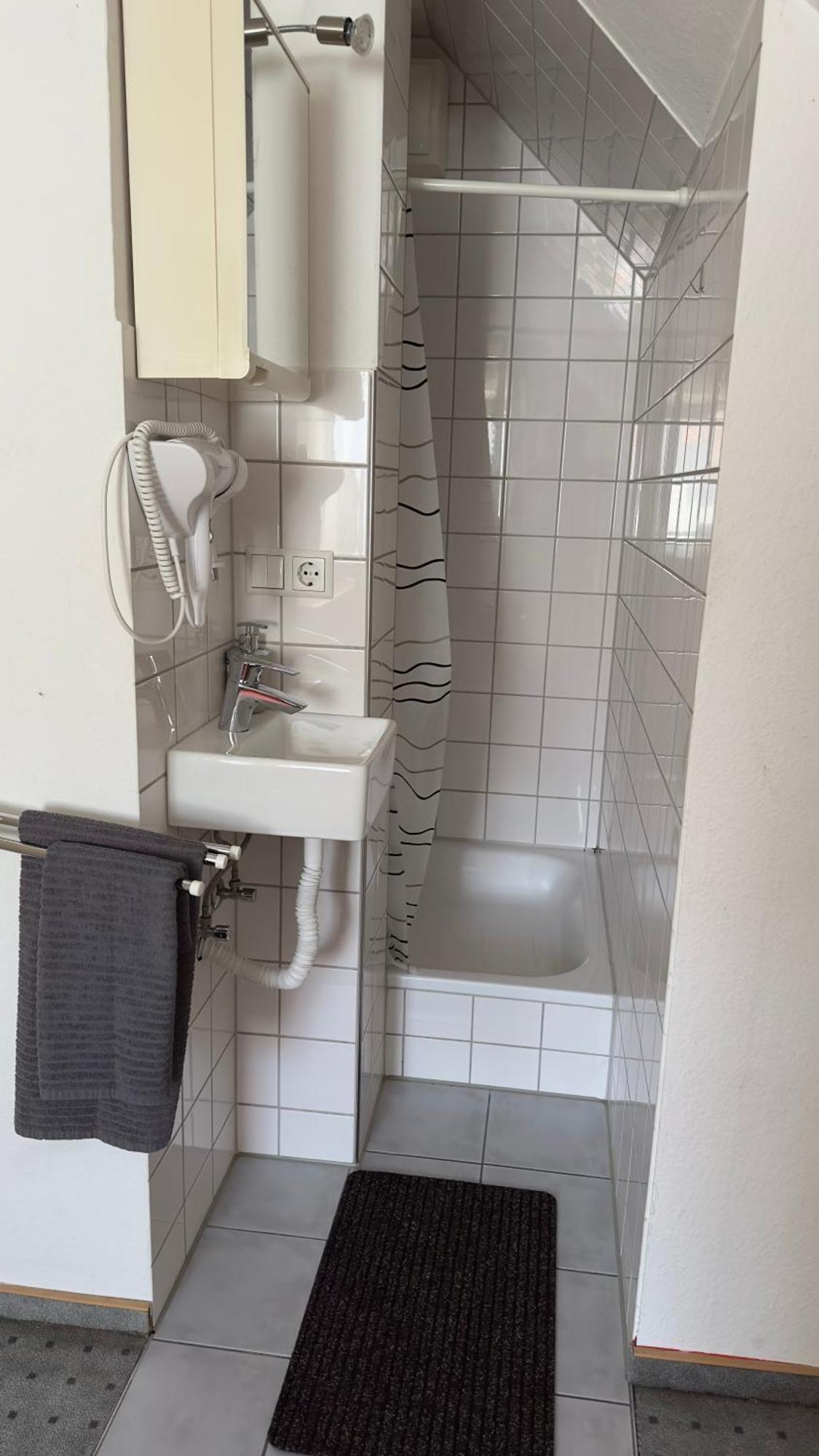 Hotel Garni Bad Cafe Bad Niedernau Quarto foto